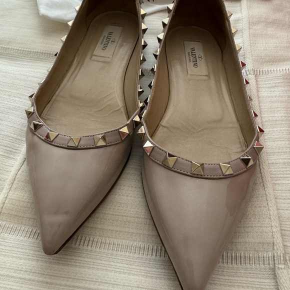 Valentino Rockstud nude patent flats - Picture 8 of 14